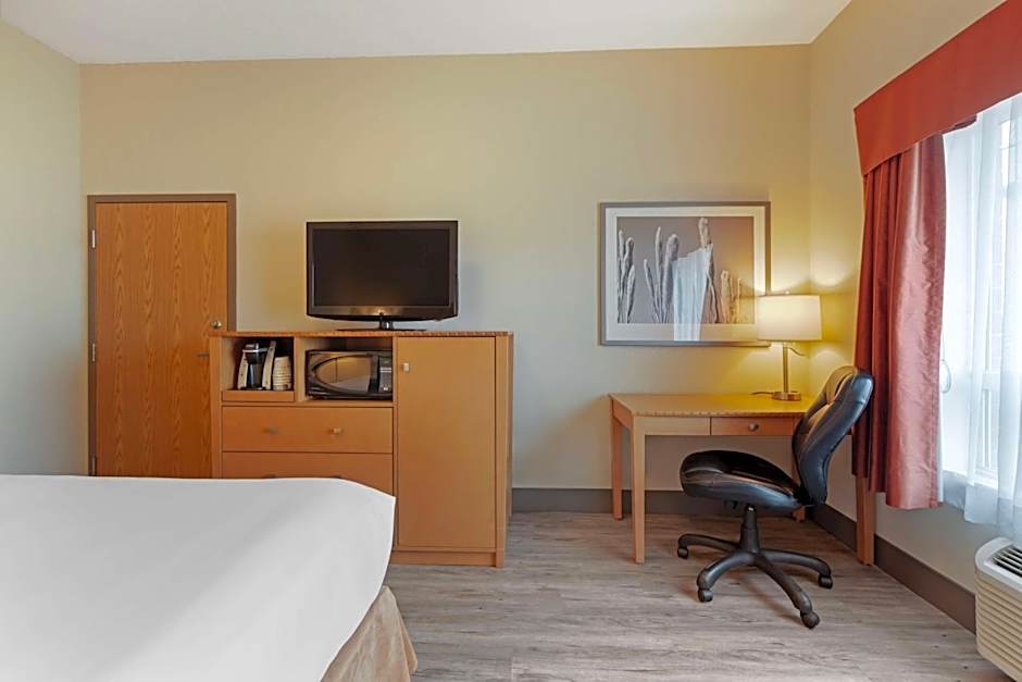 Best Western Grande Prairie Hotel And Suites