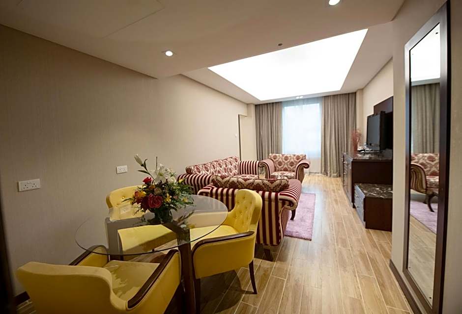 Ramee Guestline Hotel