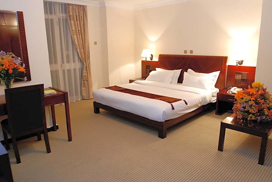 Kaleb Hotel