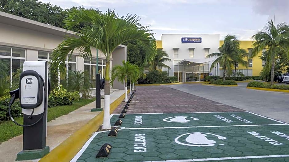 City Express by Marriott Playa Del Carmen