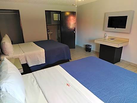 Comfort Triple Room