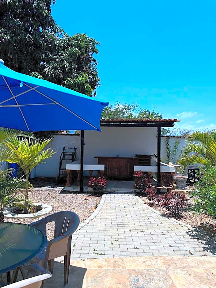 Hotel Casa Raymundo Suites