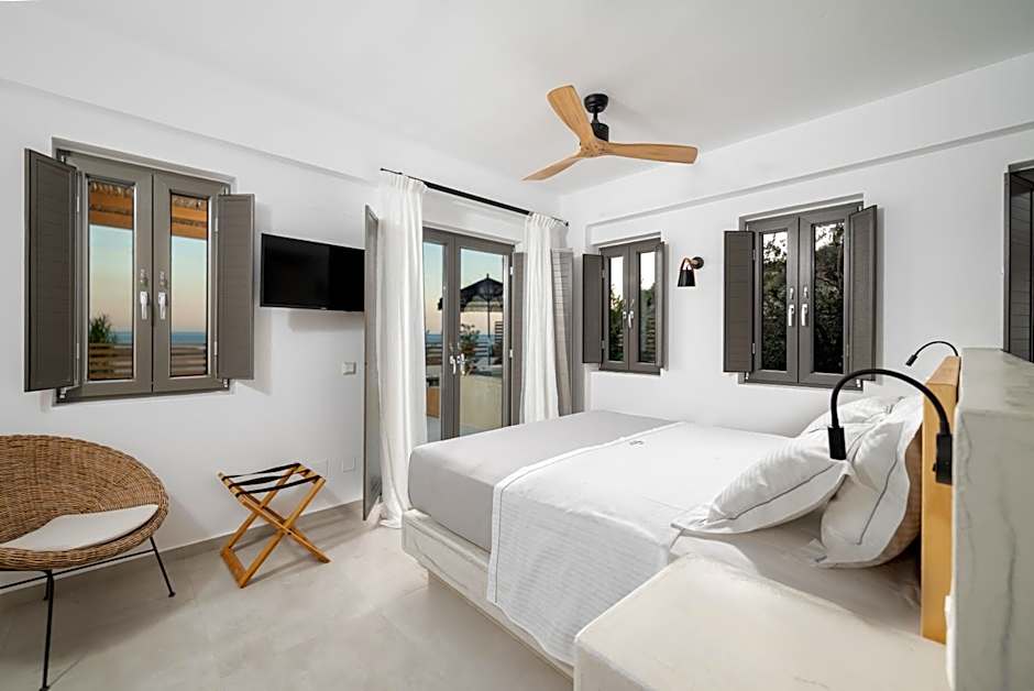 Mnḗmē Suites & Villas