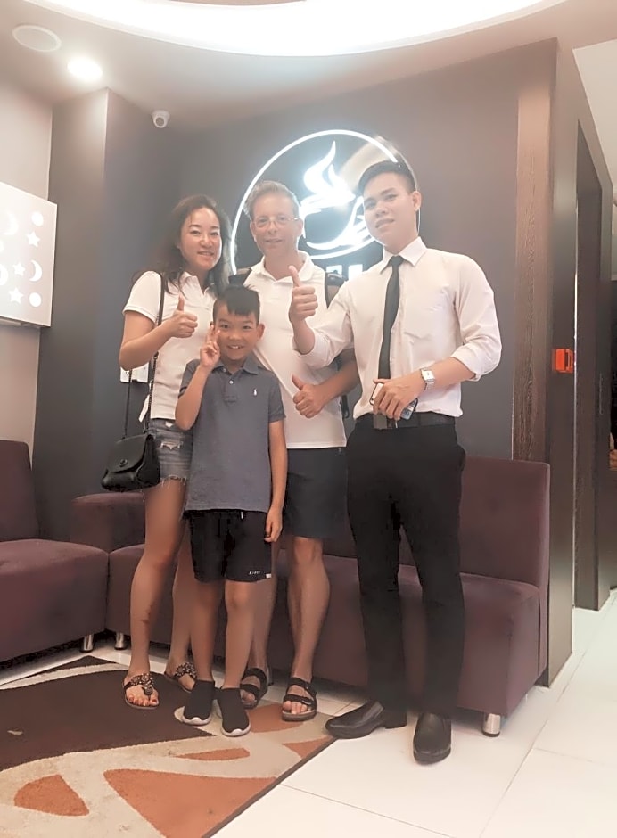 Ha Noi Hotel Saigon – Ho Chi Minh City