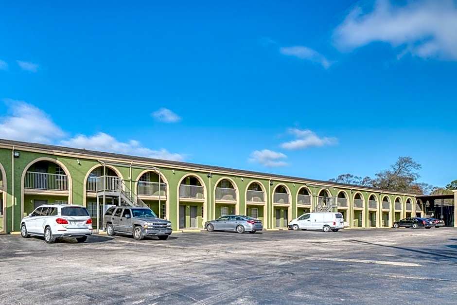 Parkway Inn Channelview