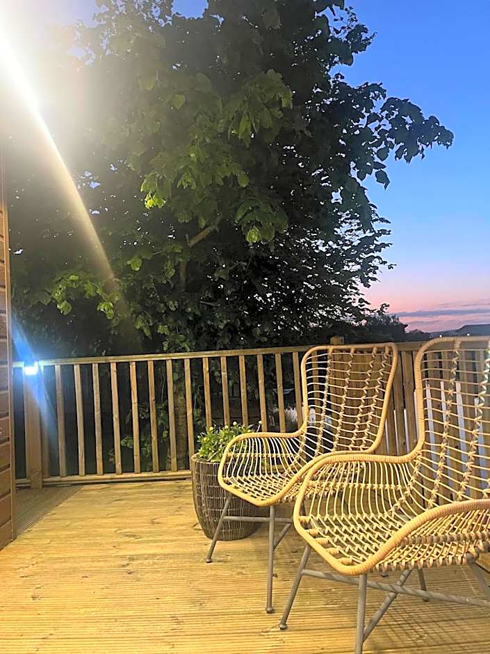 Edmonton Lodge