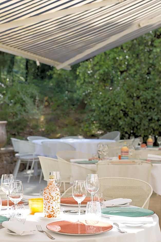 Hotel Restaurant La Vague de Saint Paul & Spa