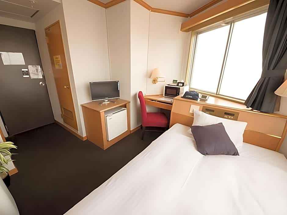 HOTEL LiVEMAX  BUDGET NAHA MATSUYAMA