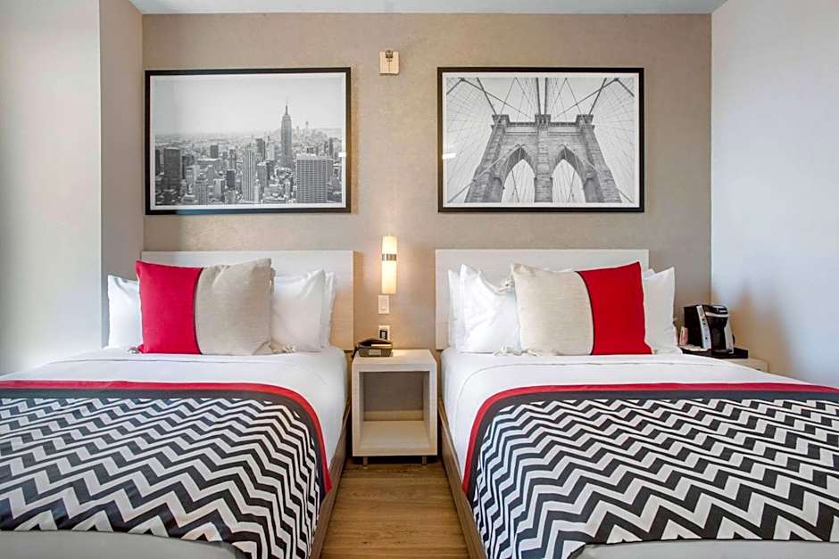 Insignia Hotel Brooklyn, Ascend Hotel Collection