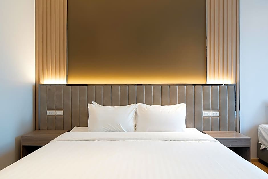 Crystal Srivaree Suvarnabhumi Hotel