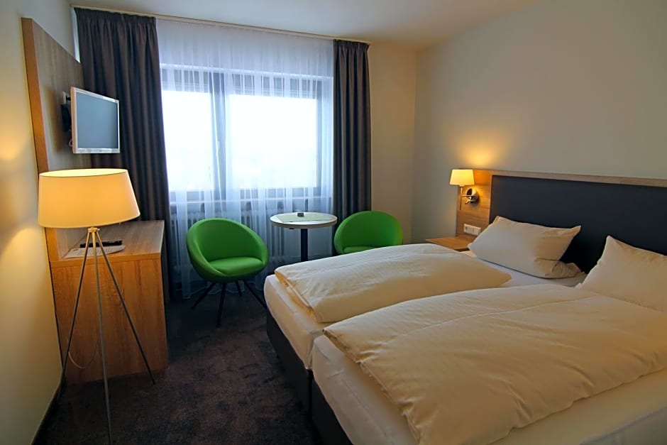 Hotel Sunny Side Up