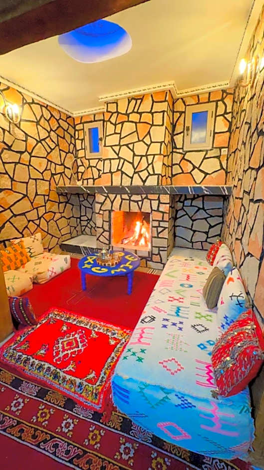 Villa Mouloud, Authentic Amazigh Family Villa, Fireplace & Garden