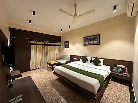 Standard - 1 Double Bed