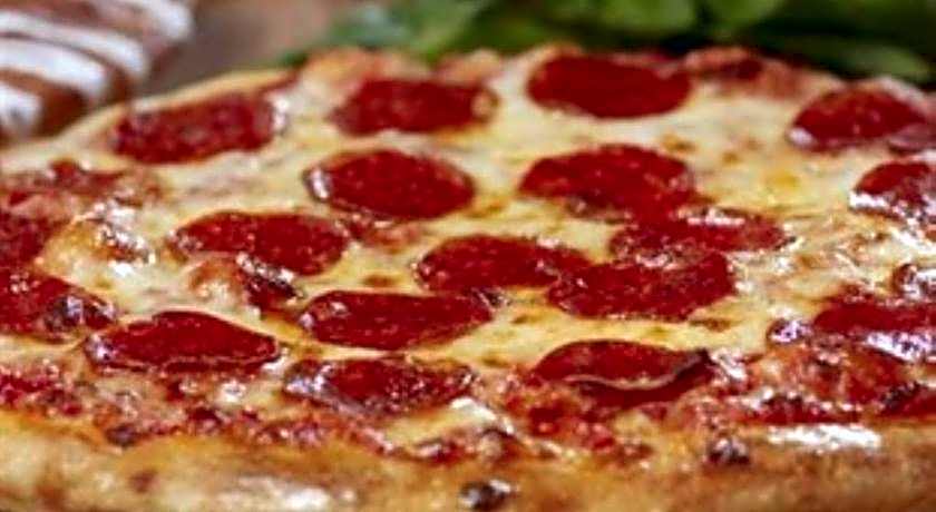 Golden Noura Villa-Pub & Restaurant