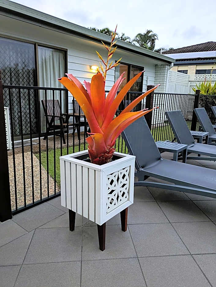 Pacific Palms Motor Inn