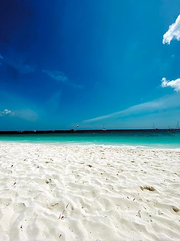 Crystal Beach Nungwi