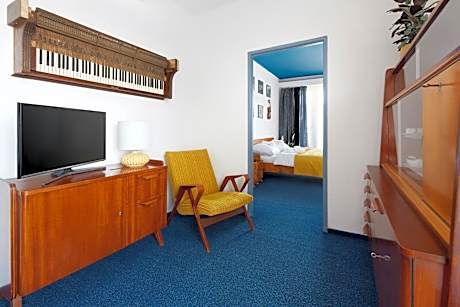 One-Bedroom Suite