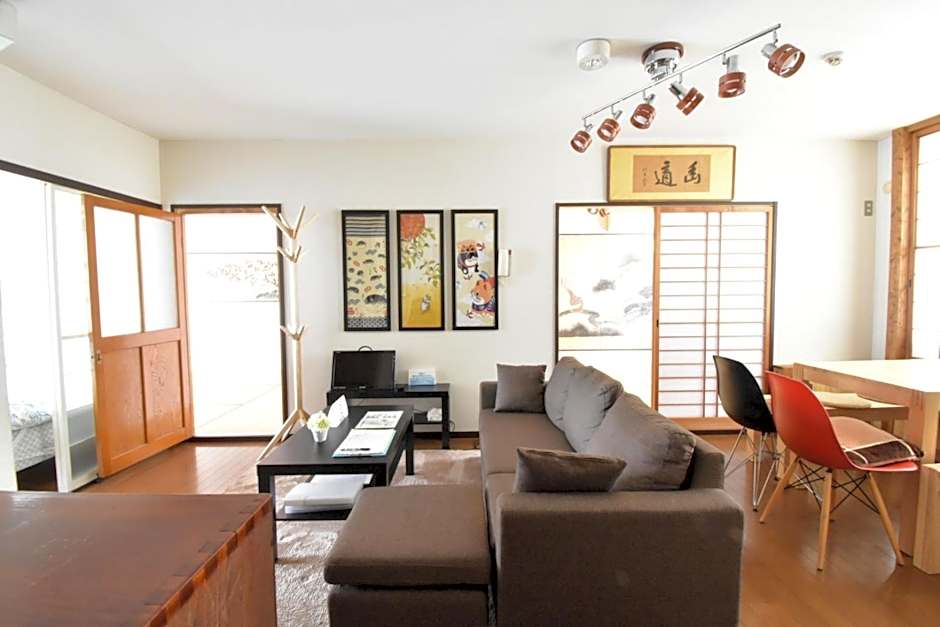Condominio Mozu 102