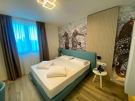 Apartment - Split Level with Jacuzzi and Sauna