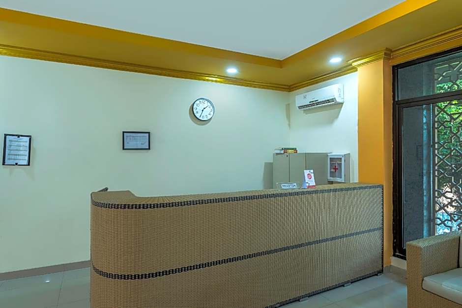 OYO 2132 Pondok Avicenna