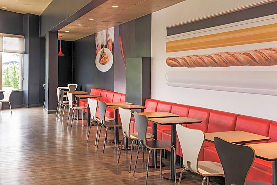 Ibis Curitiba Aeroporto