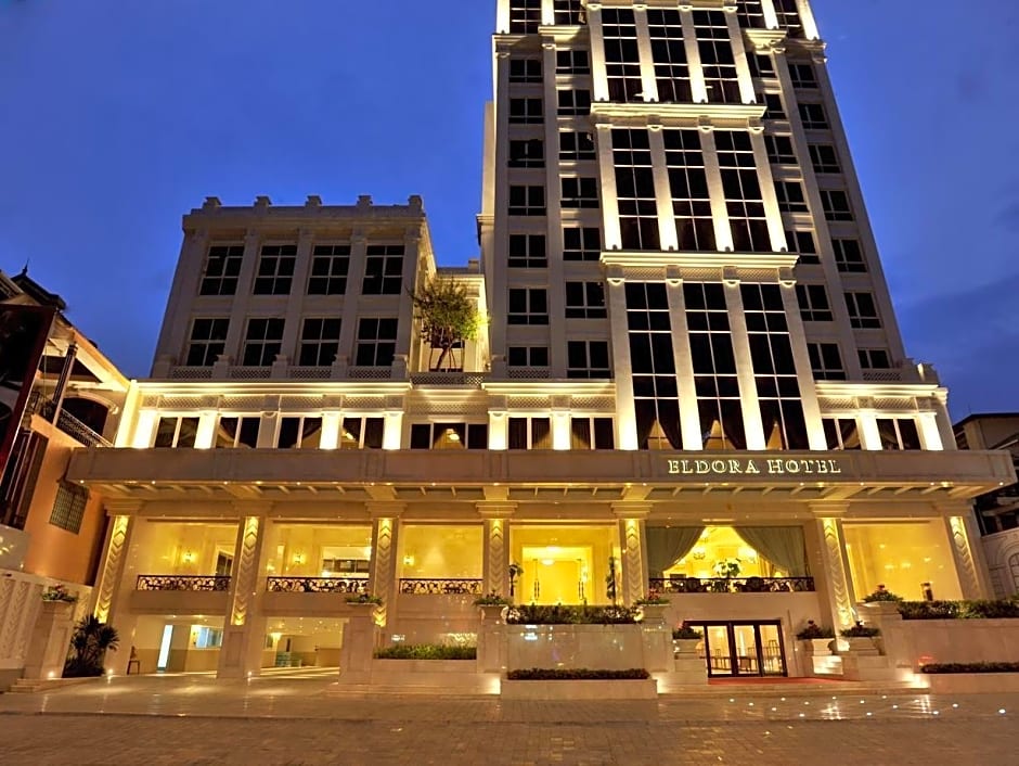 Eldora Hotel