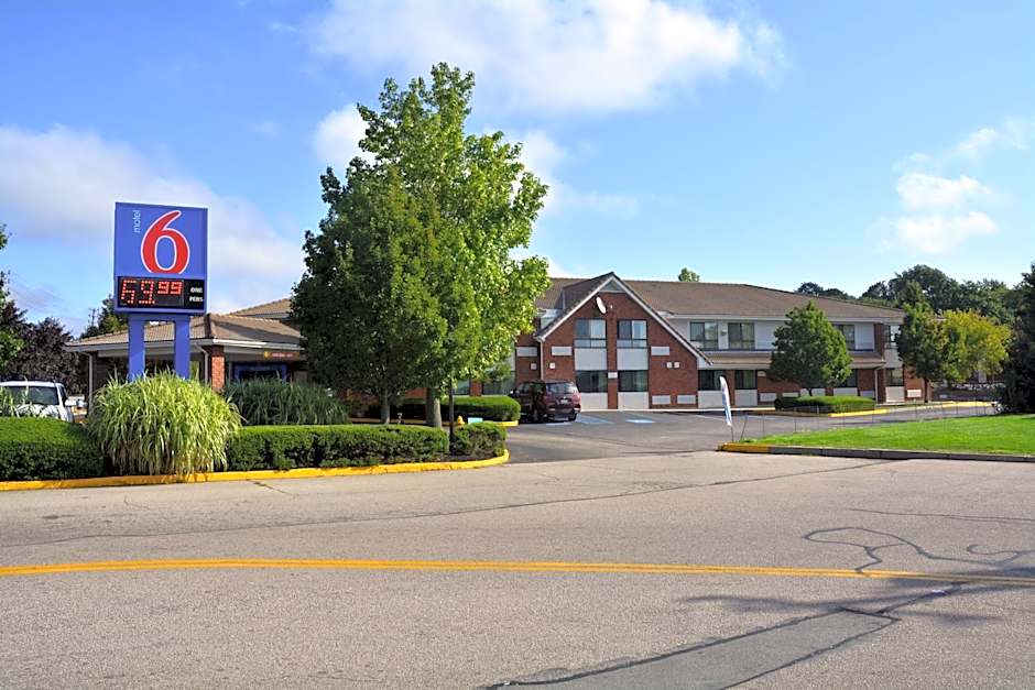 Motel6 Newport, RI