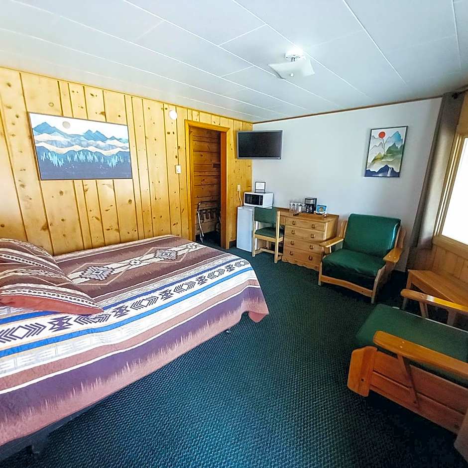 Lone Eagle Lodge