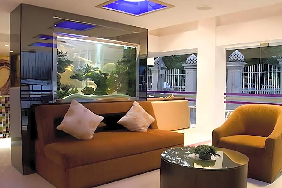 Paradiso Boutique Suites