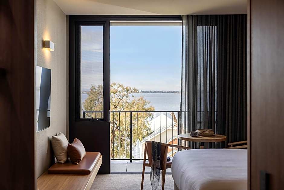 Wonil Hotel Perth, Handwritten Collection