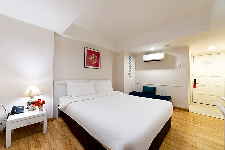 Photo 1 of 7 of Superior 1 Double Bed or 2 Beds