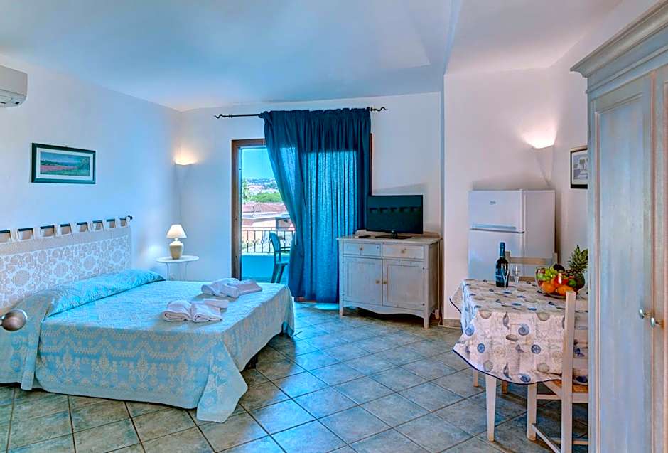 Residence con piscina a Palau, a soli 150 mt. dal mare