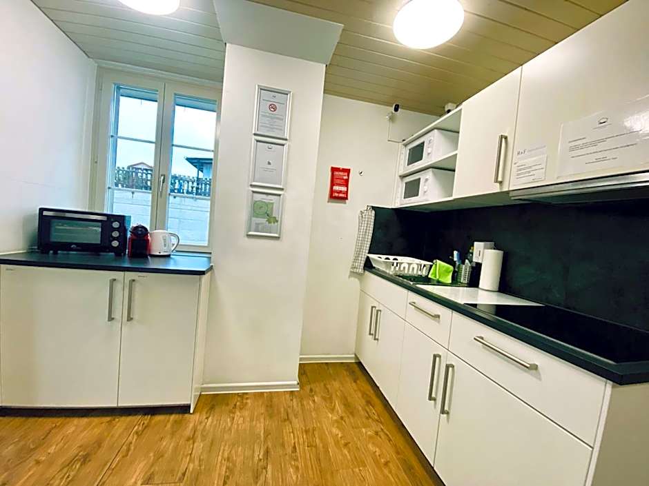 Monteurzimmer - Worker's accommodation - ZIMMERzuVERMIETEN in Biberist