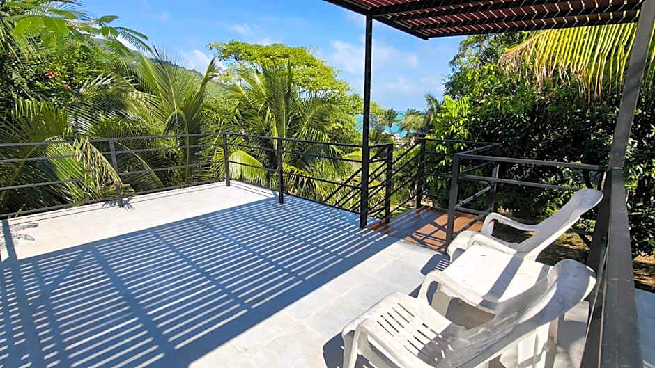 Hill Zone Home Stay by Little Paradise