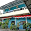 OYO 1784 Hj. Aniek Residence