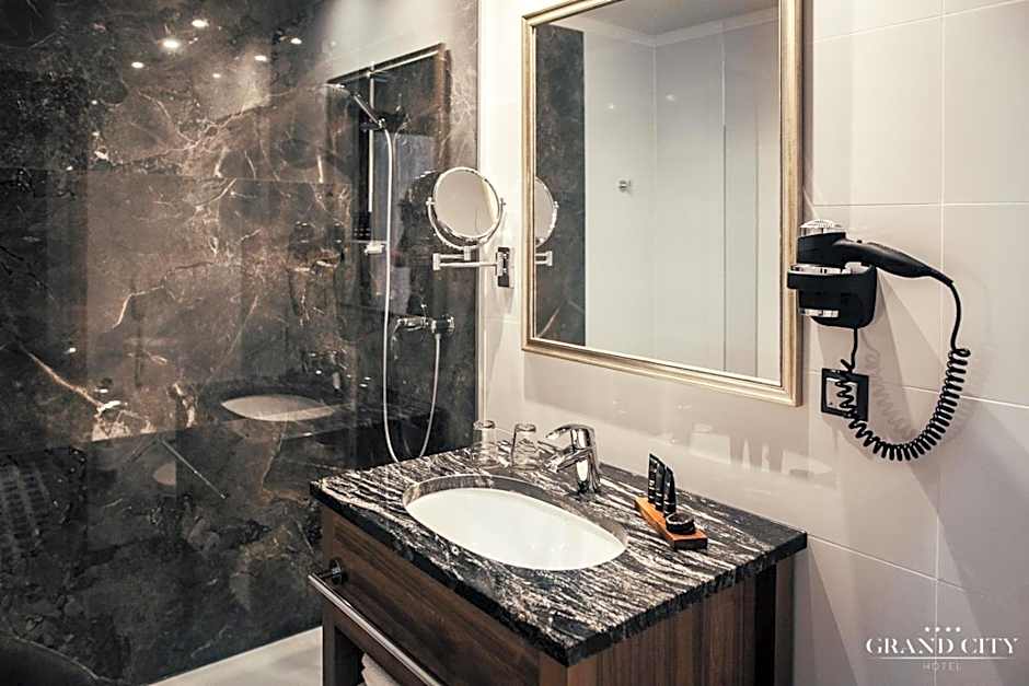 Hotel Grand City Wrocław