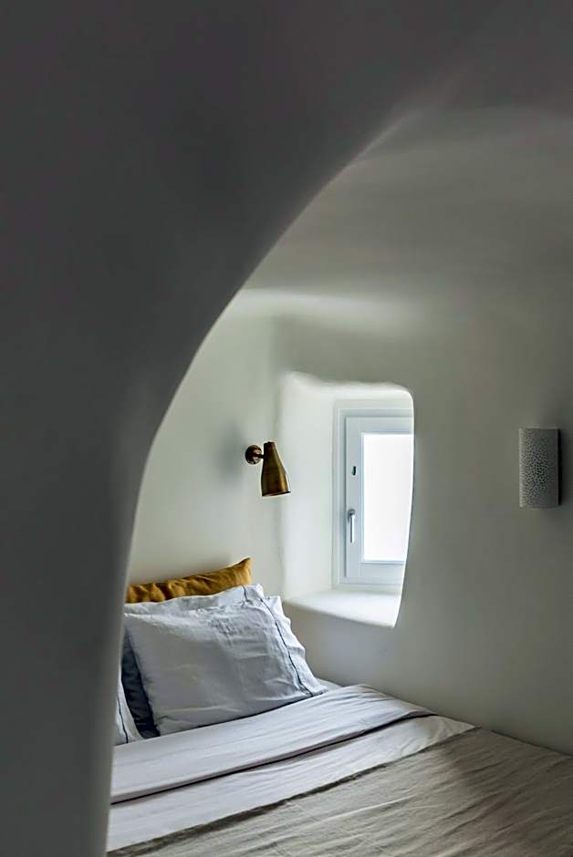 Art Maisons Oia Castle