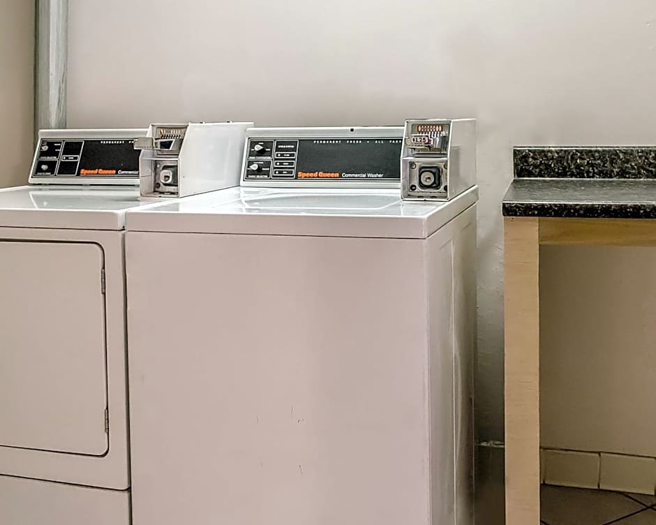 Baymont by Wyndham Harrisburg