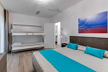 Two Bedroom Apartment with Garden