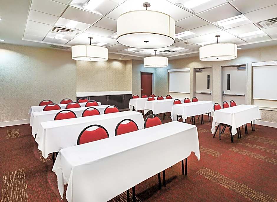 Holiday Inn Express Hotel and Suites Shreveport South Park Plaza By IHG