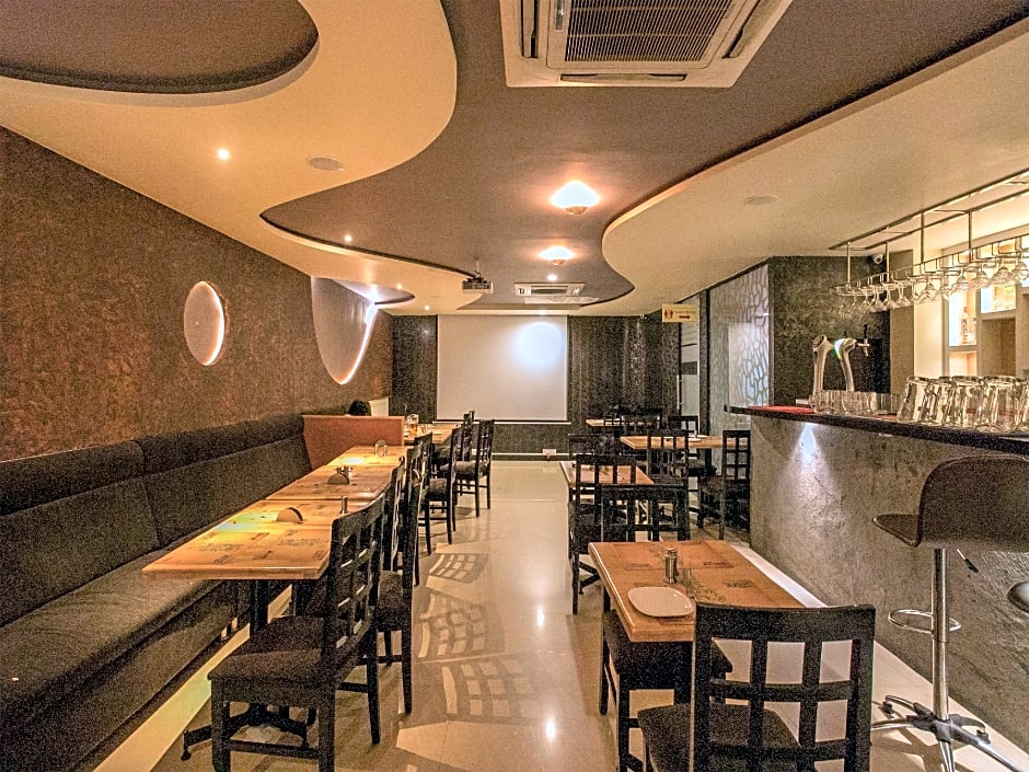 OYO 7846 Hotel The Prince Gardenia