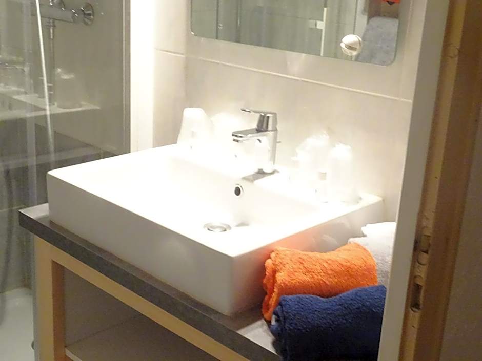 Apart'hotel & Spa "La Destiere"