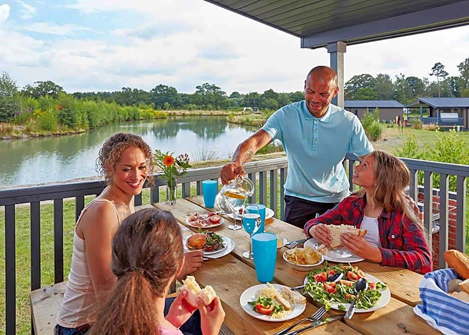 Woodhall Country Park Lodges