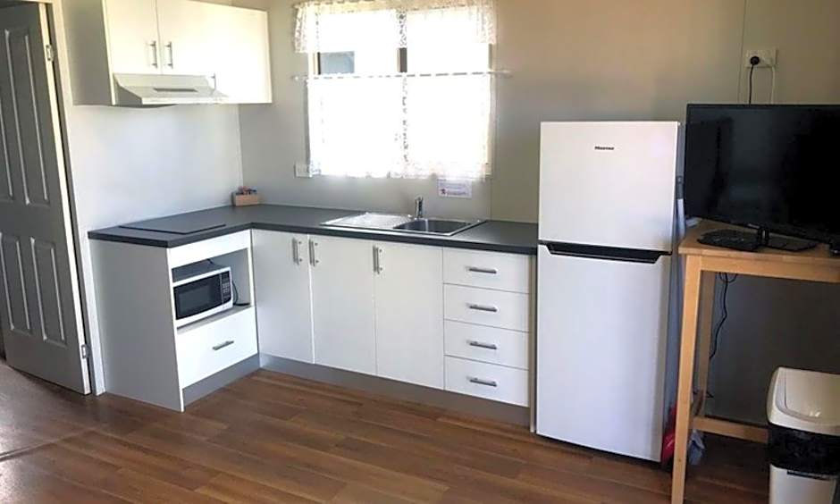 Twin Waters Caravan Park