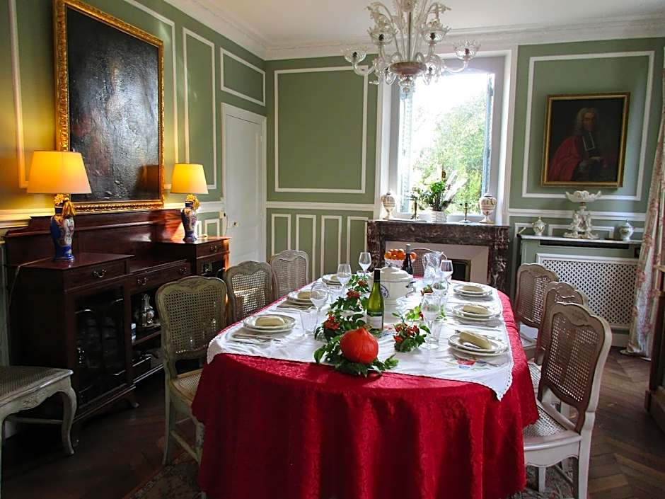Villa Maziere Bourbon Conti