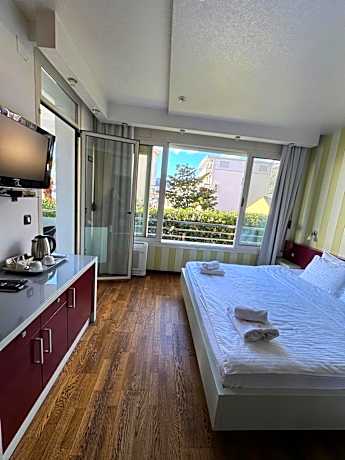 Double Room with Terrace