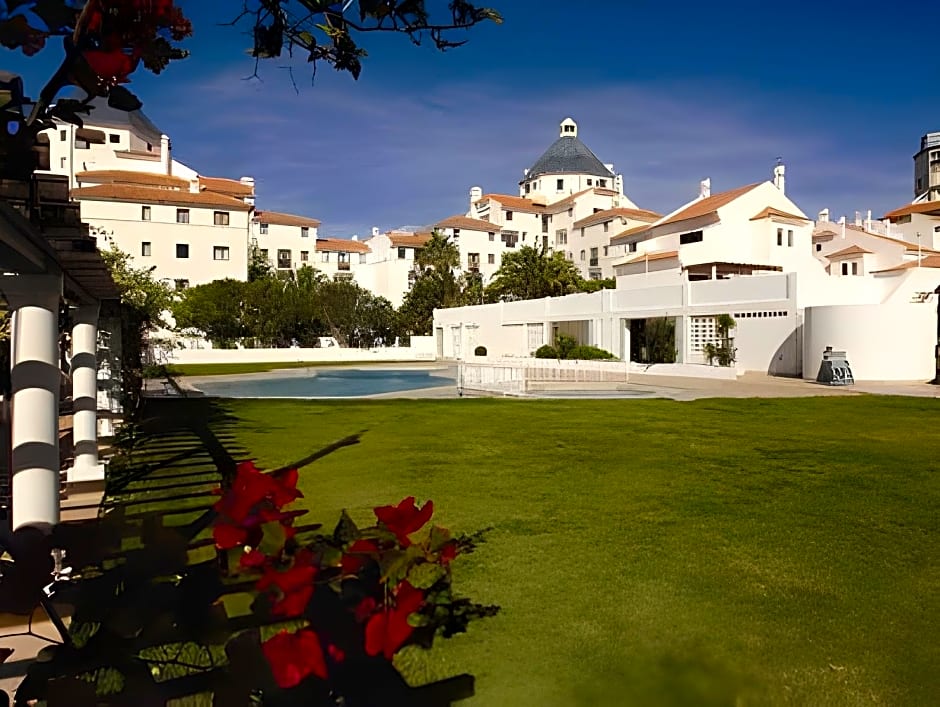 Algardia Marina Parque by Garvetur