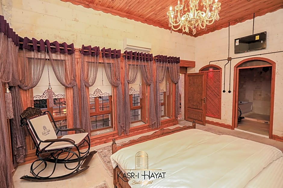 Photo 1 of 7 of Honeymoon Suite