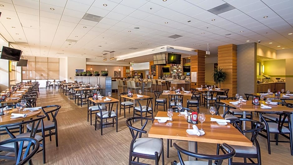 Holiday Inn San Francisco - Golden Gateway, an IHG Hotel with no Resort Fee