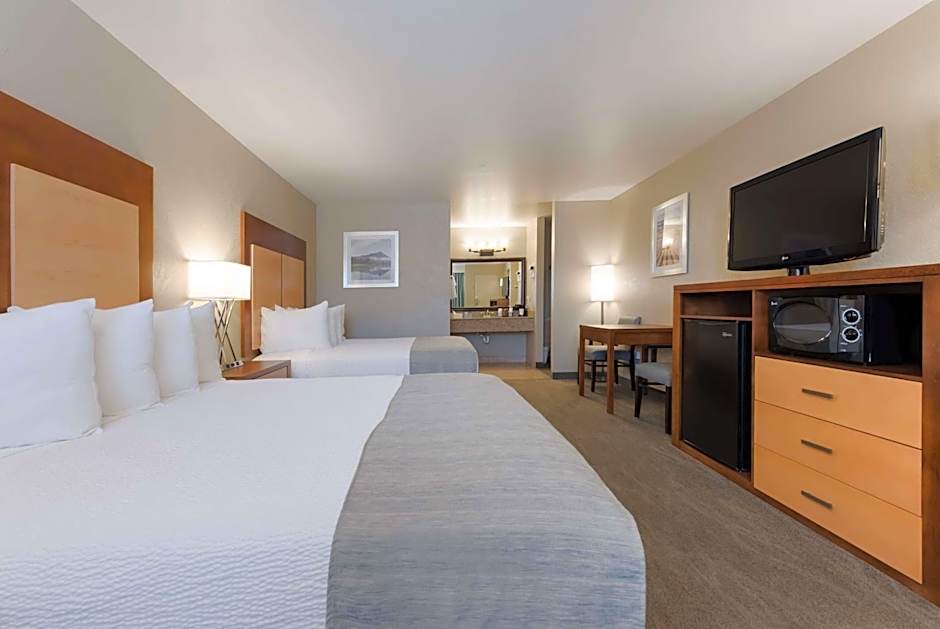 Best Western Foothills Inn